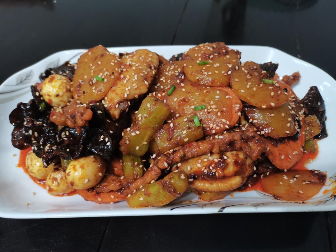 家庭聚会被赞爆的～麻辣香锅 今天这道菜太给撑场面了