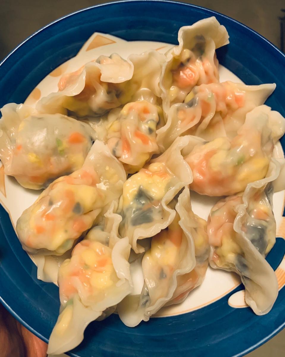 妈妈的胡萝卜素水饺