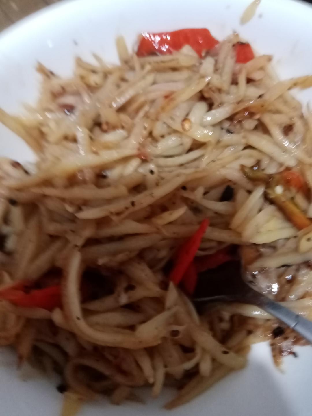 酸辣土豆丝的家常做法 超级下饭