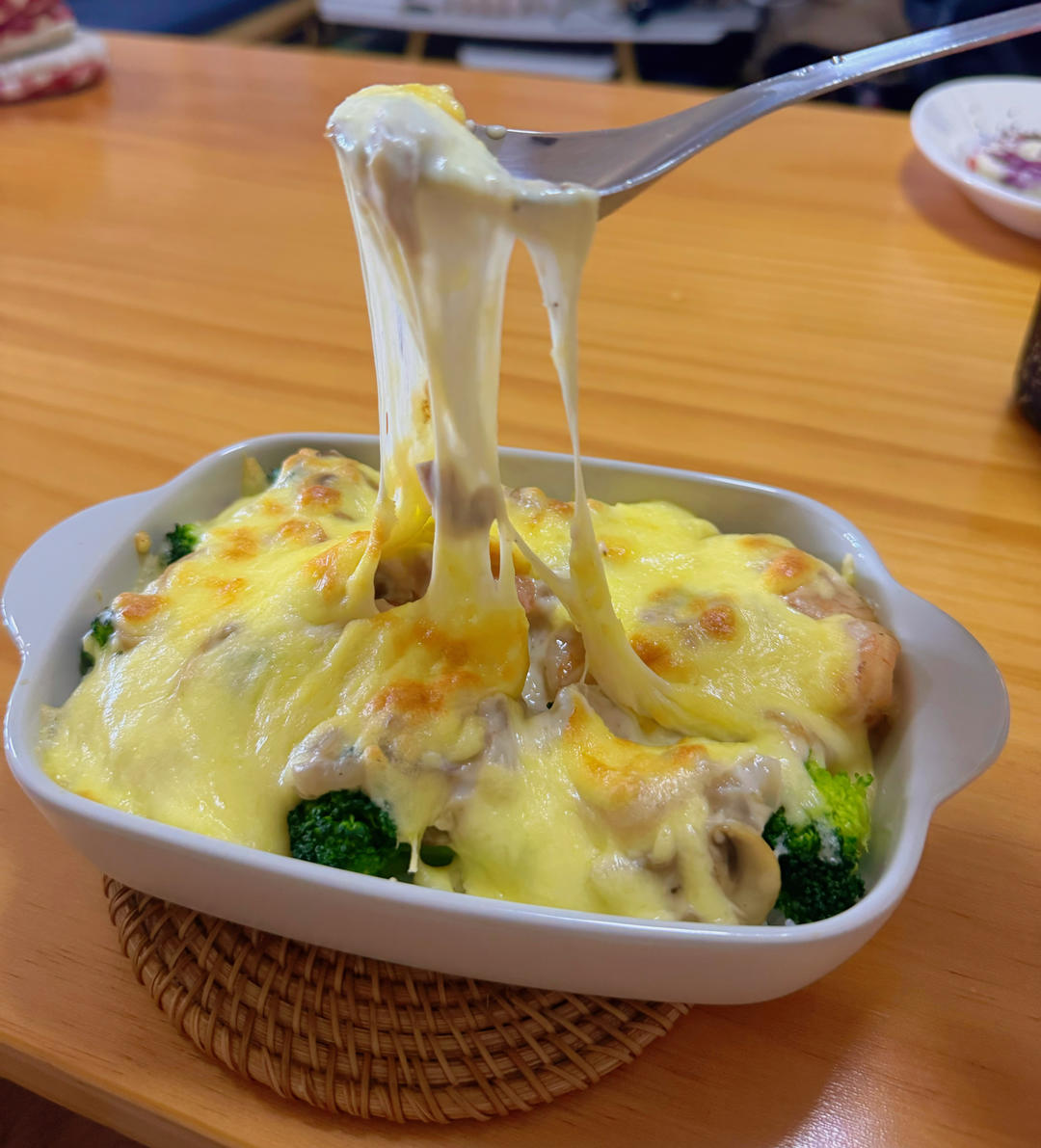 老广都爱吃的白汁虾仁焗饭