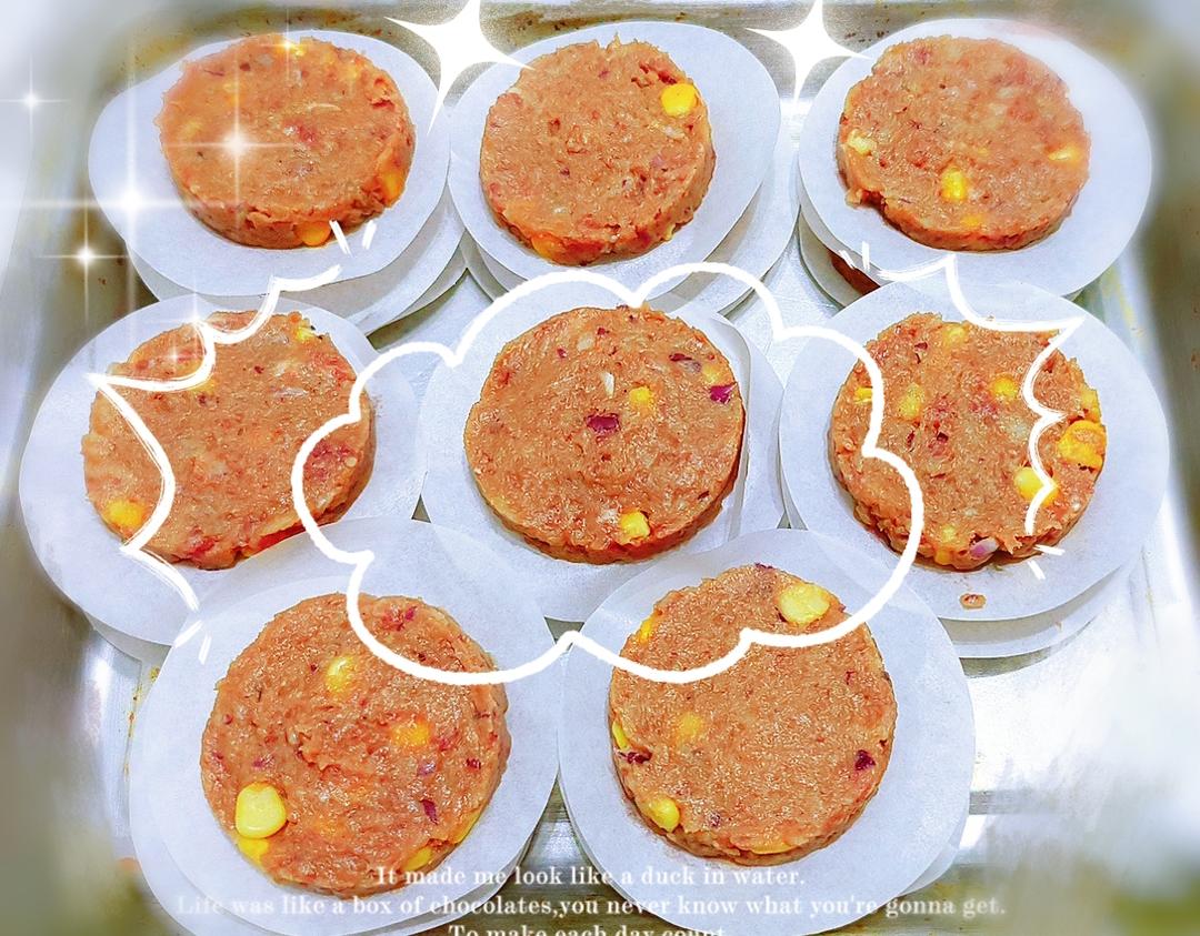 兄妹早餐：牛肉饼+意面