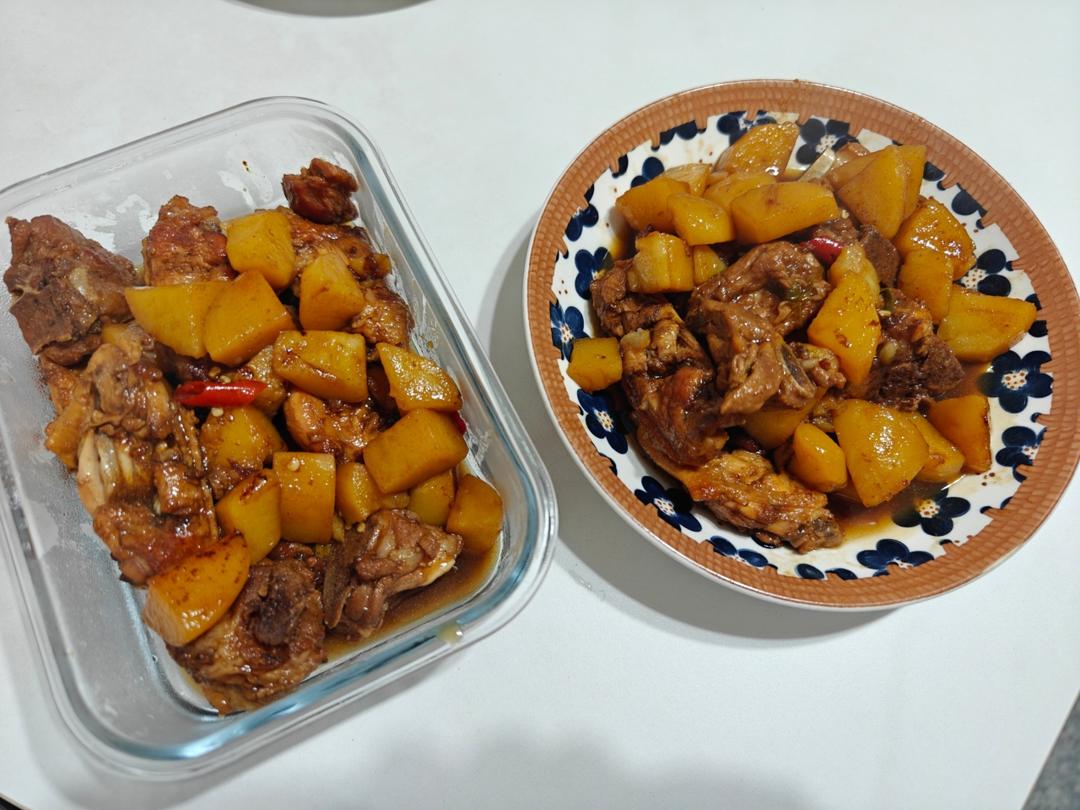 可乐鸡翅炖土豆