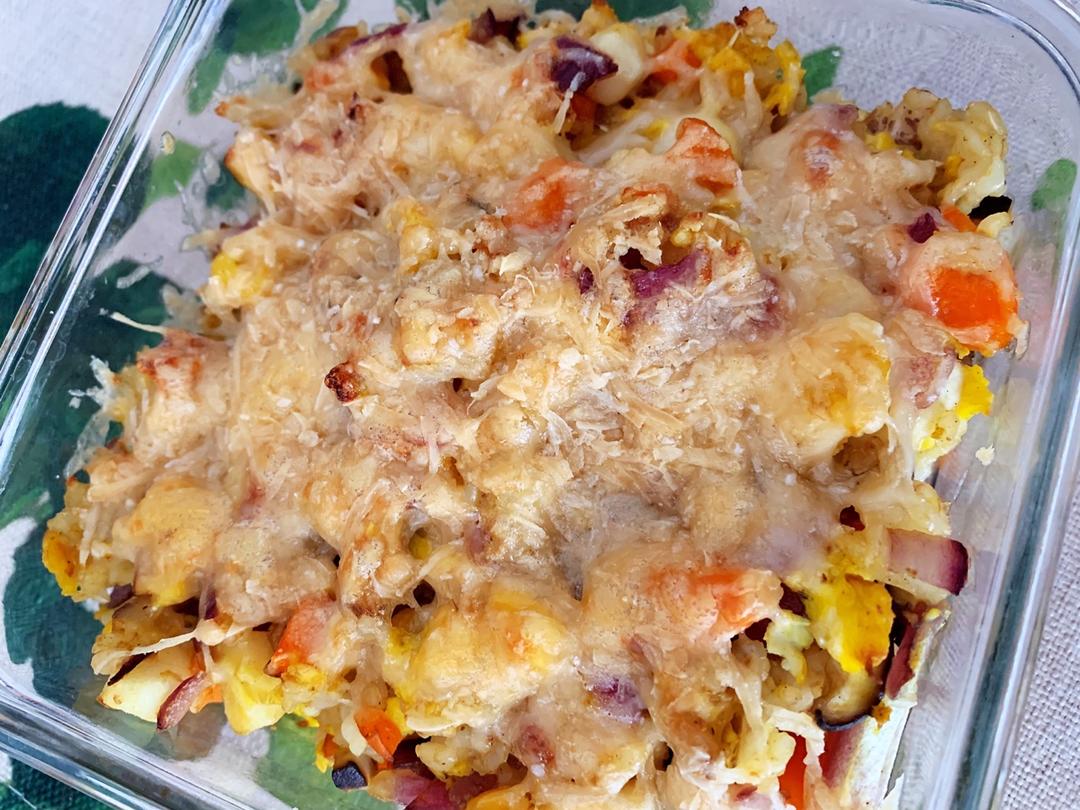 鲜虾培根芝士焗饭