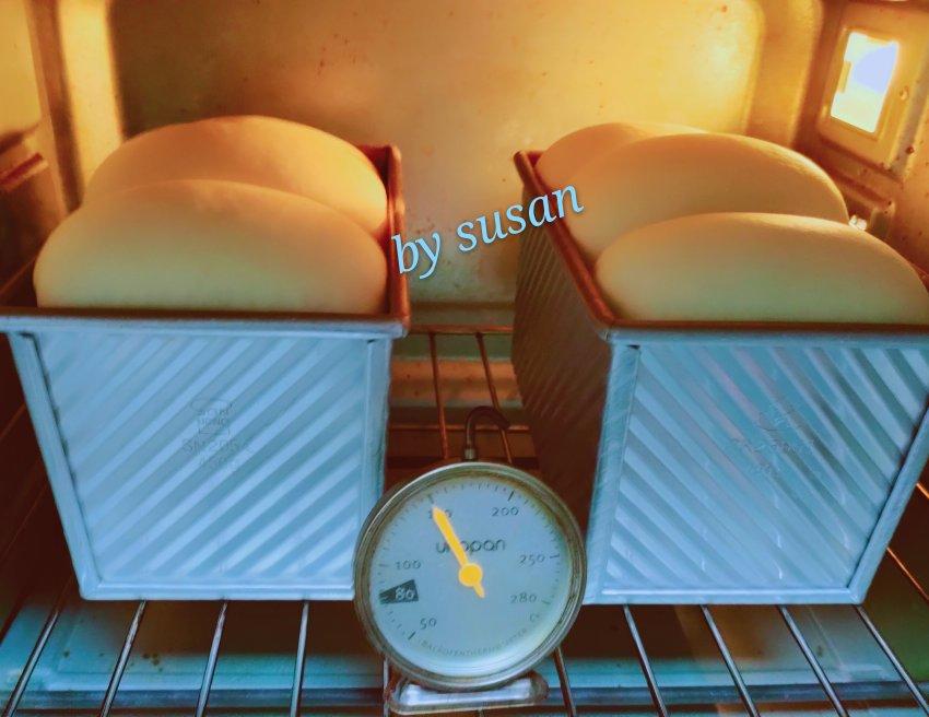 牛奶吐司