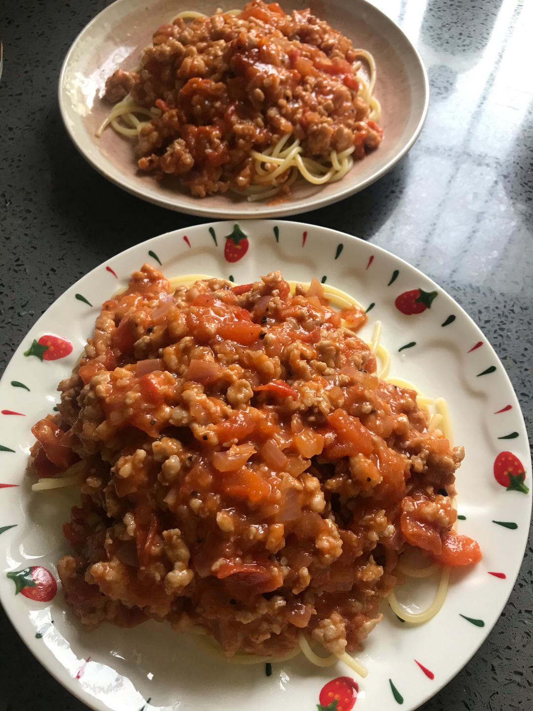 （完胜必胜客的）番茄肉酱意大利面～