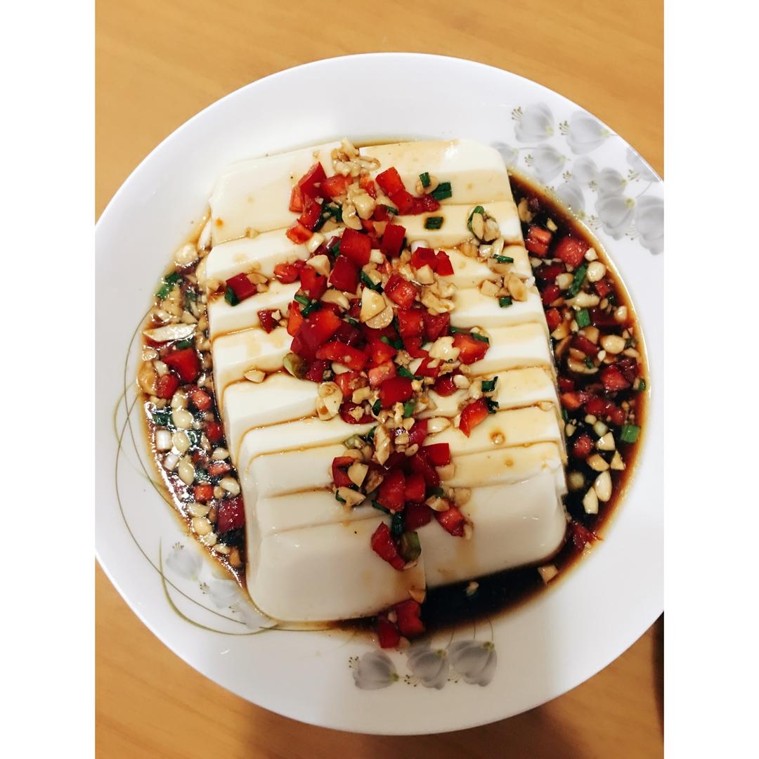 西瓜娃子做的凉拌豆腐