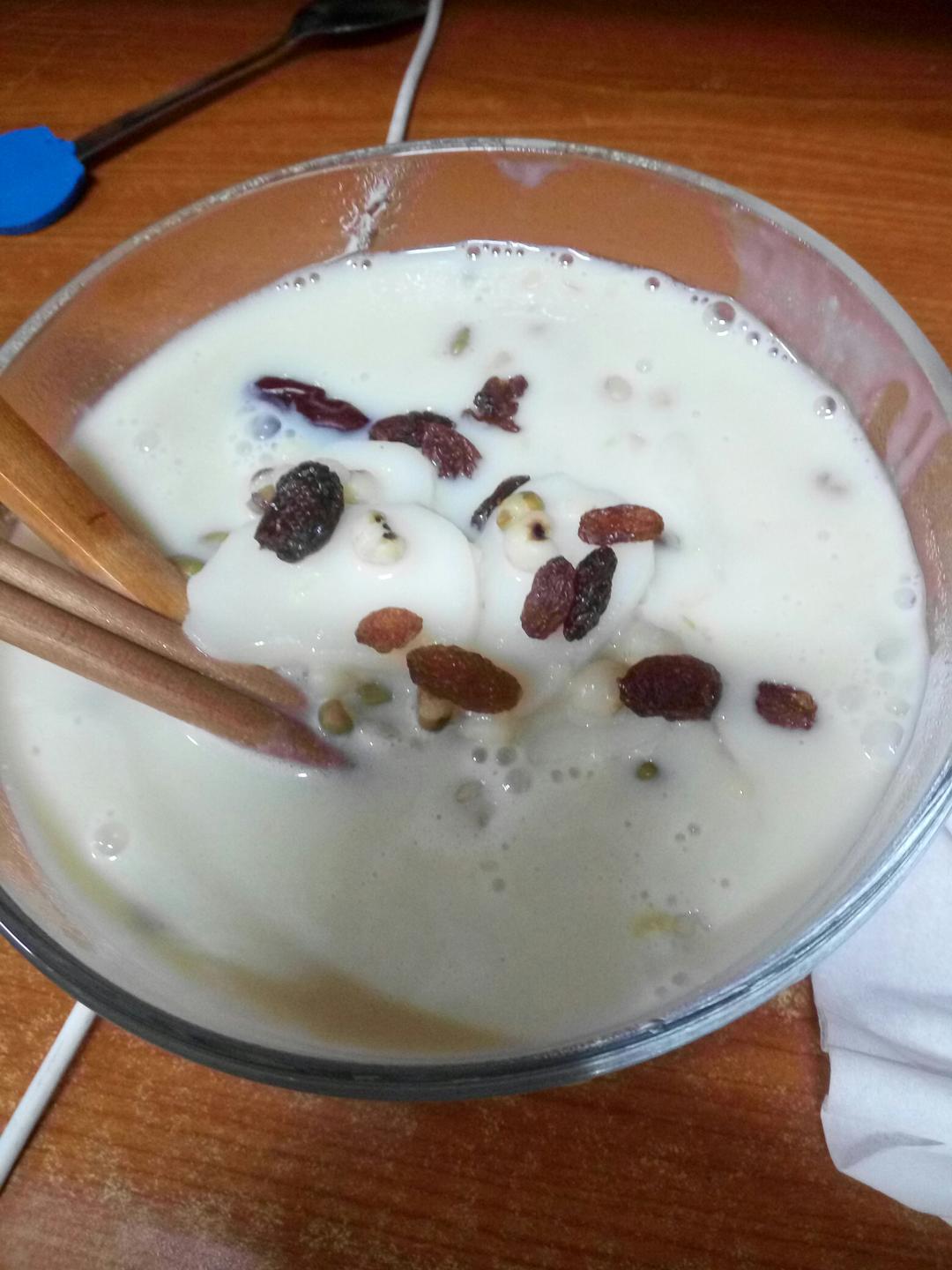 牛奶年糕汤的做法