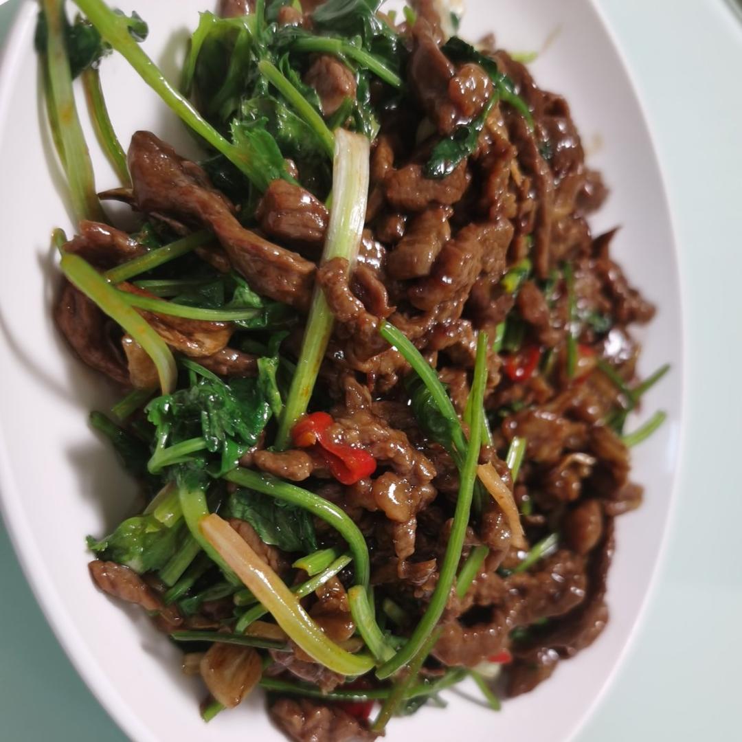 香菜牛肉