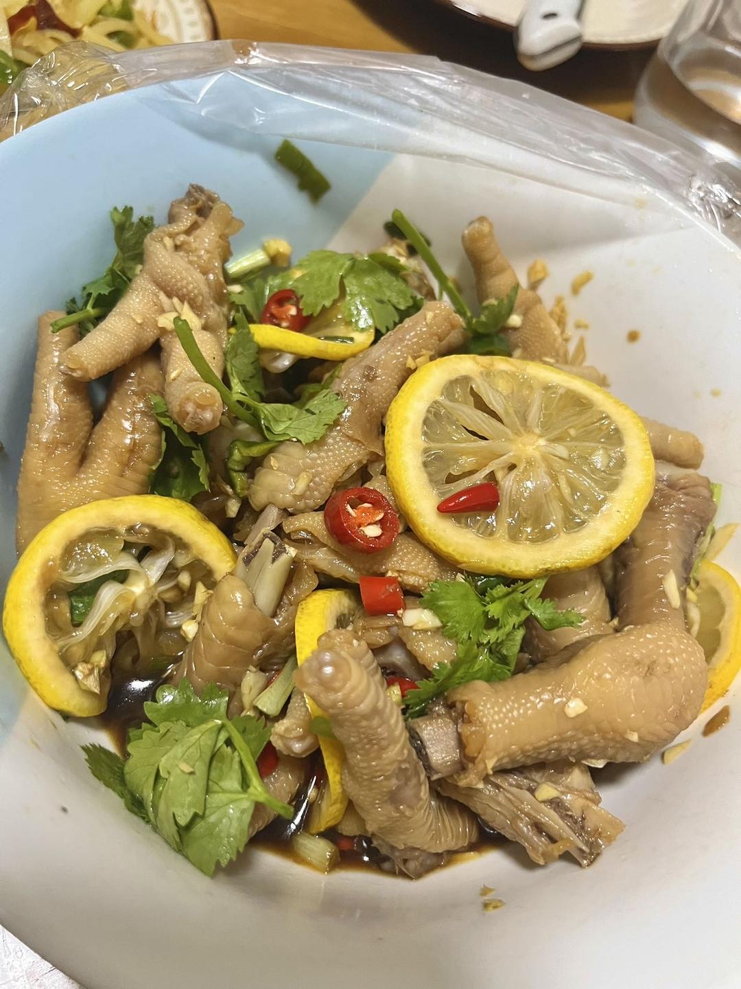 【柠檬酸辣鸡爪】自制超级无敌美味的网红鸡爪