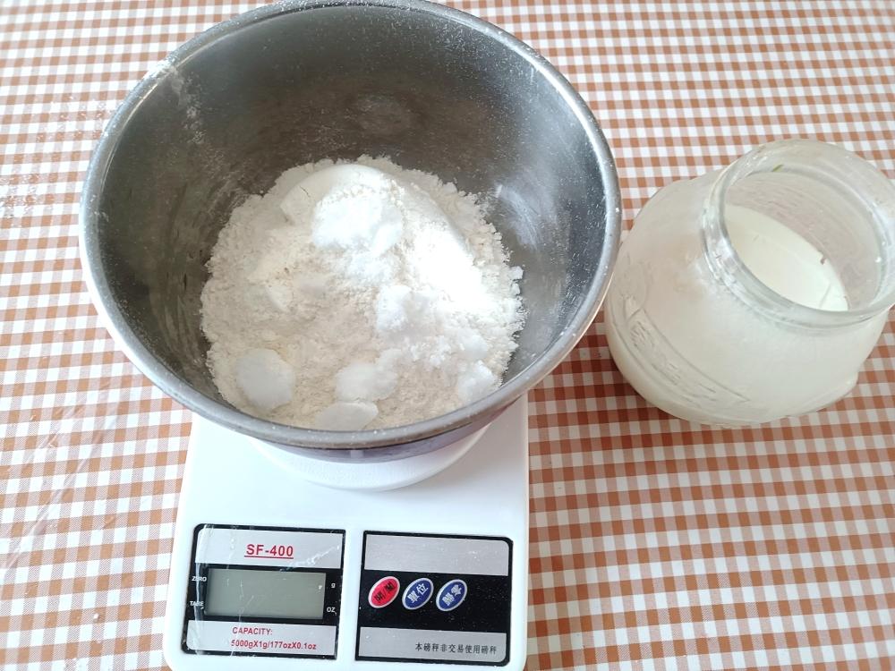 纯奶手撕吐司的做法 步骤1