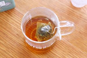 桂花酒酿桃胶奶茶的做法 步骤1