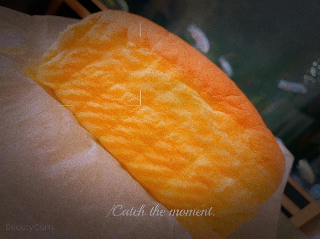 堪比柯基屁股
爆浆芝士🧀古早蛋糕