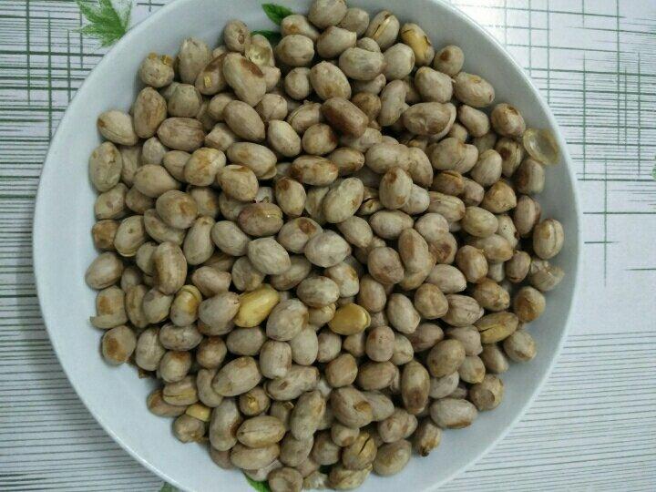 盐烤花生米