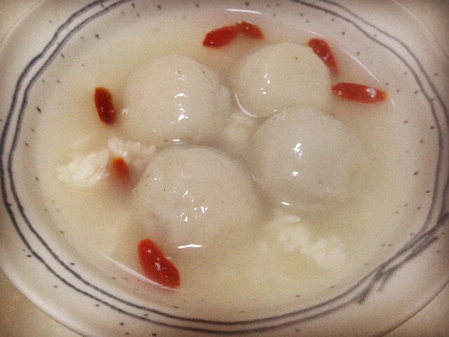 黑芝麻汤圆