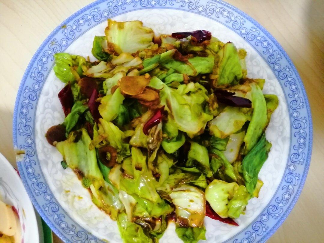 阿婆手撕包菜
