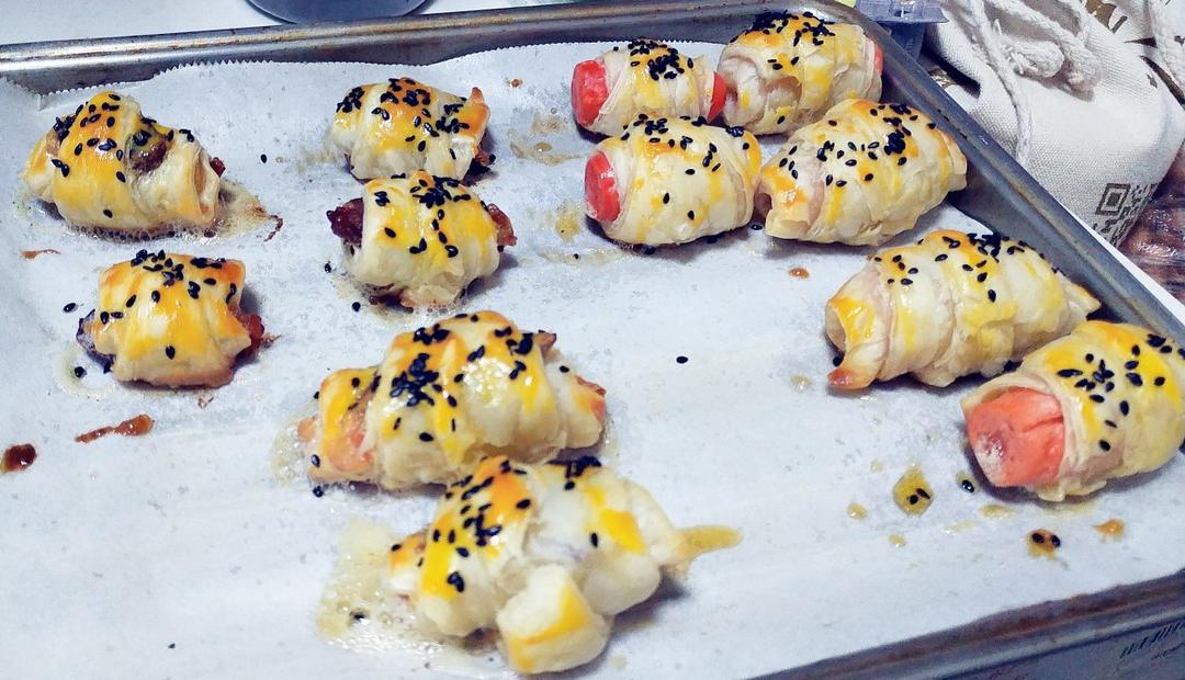 香酥香肠卷