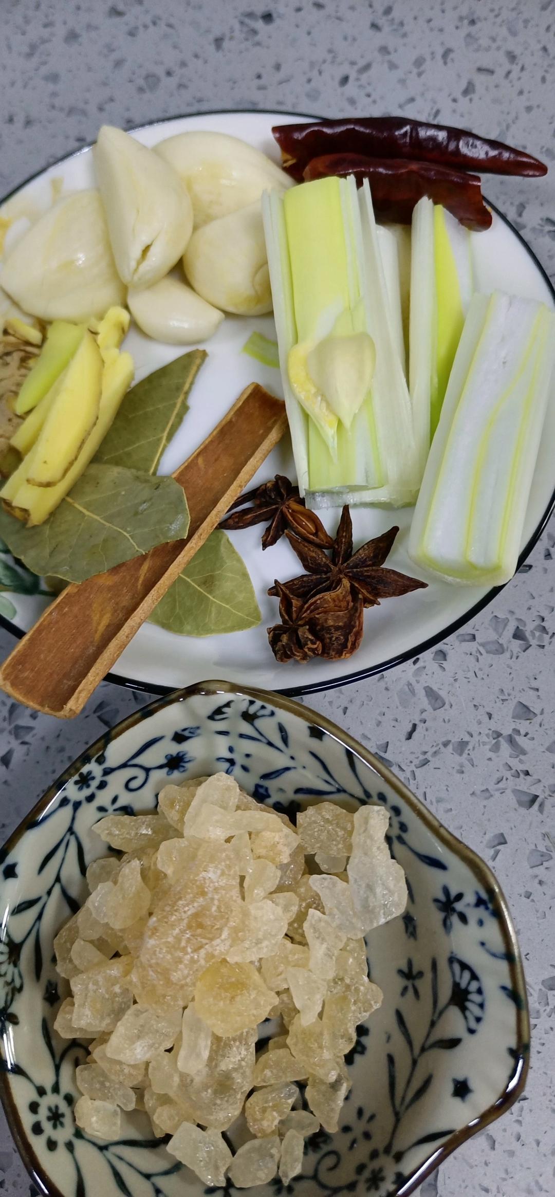 红烧肉炖土豆（丝毫不腻）