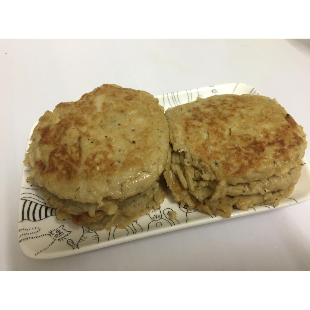 懒人快手餐：鸡蛋藕饼