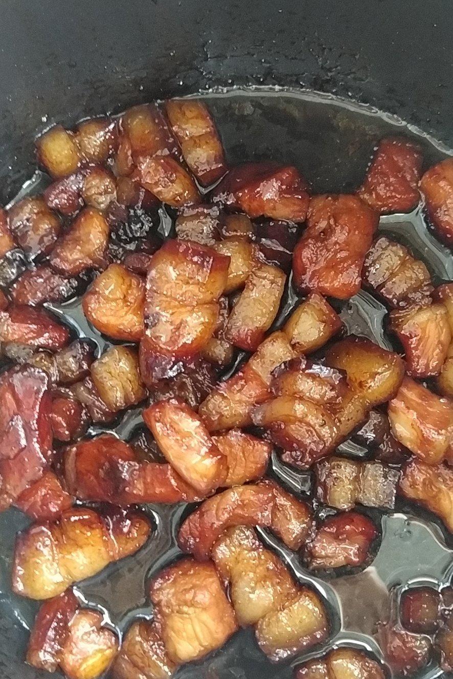 电饭煲焗五花肉，特别特别好吃！