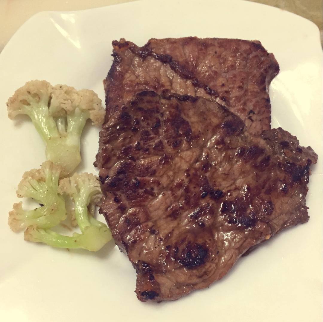 上等Porterhouse牛排煎法