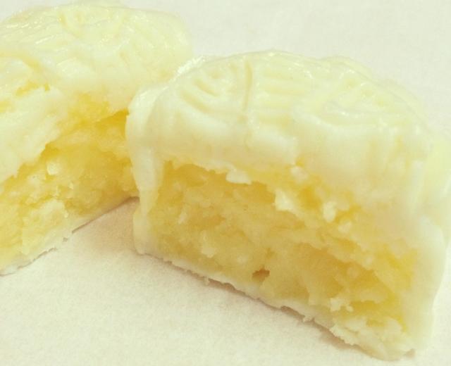 椰香芝士奶黄冰皮月饼的做法