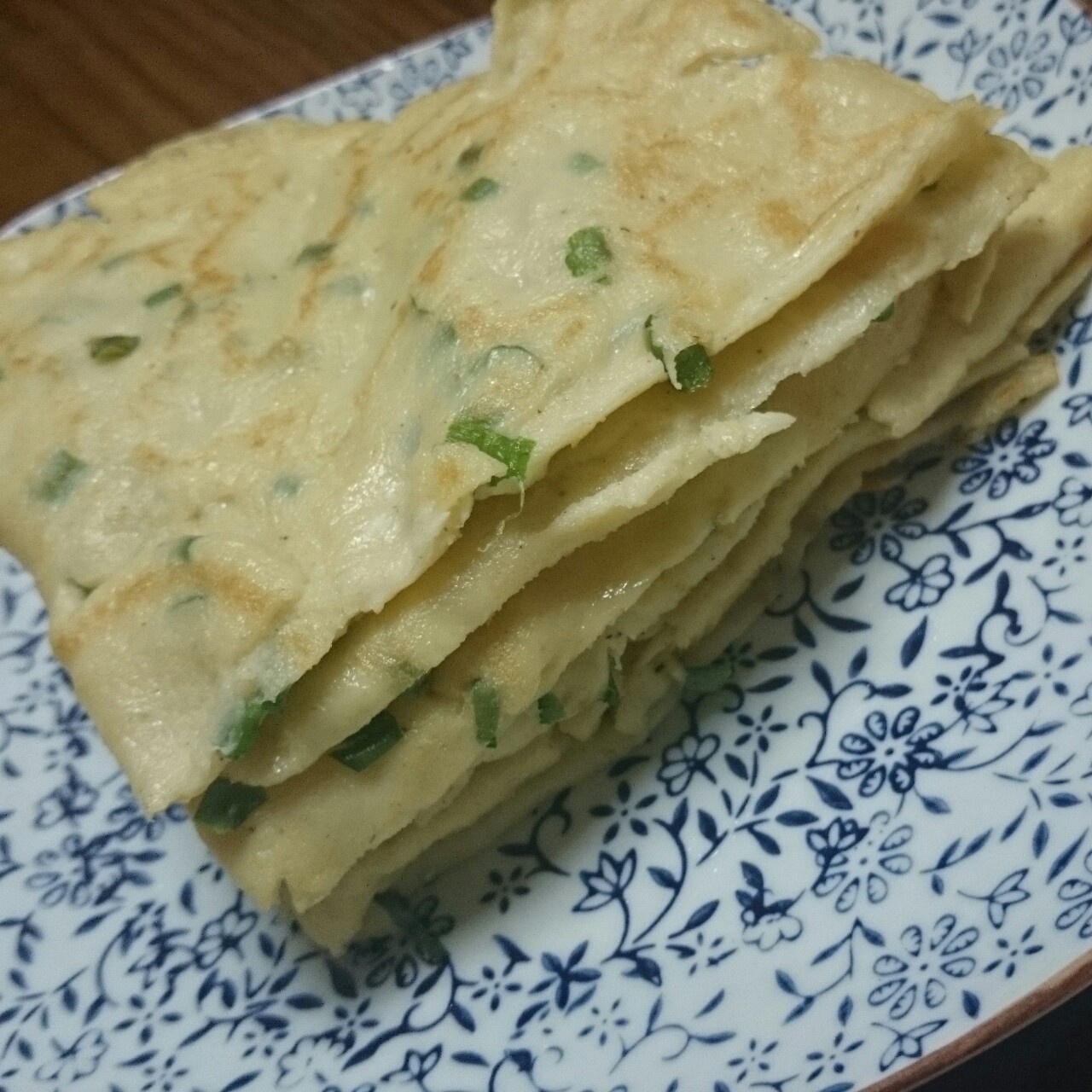 鸡蛋葱花饼