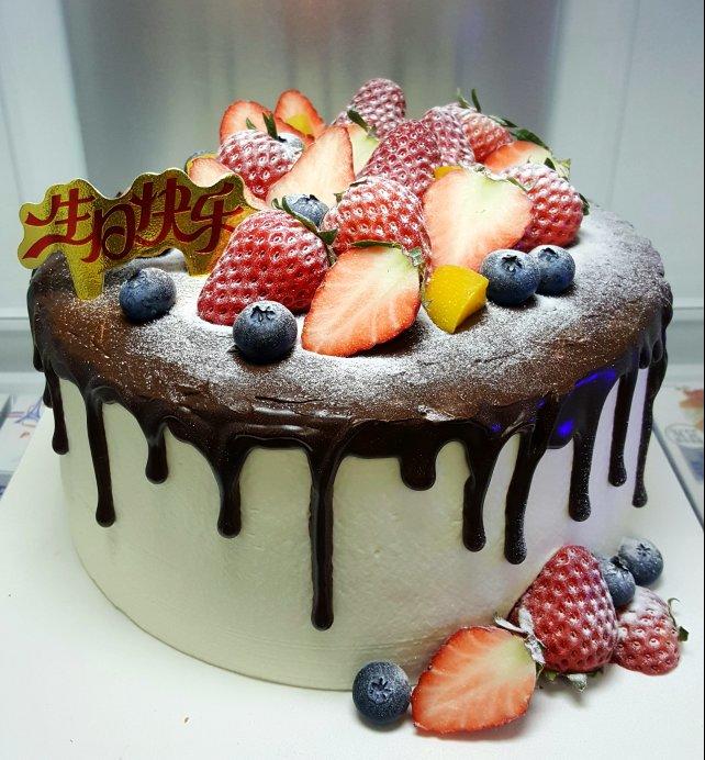 蛋糕淋面之一：甘那许淋面（详细解答淋面太稠的问题）