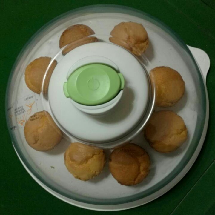 海绵纸杯蛋糕