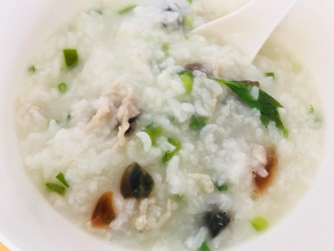 皮蛋瘦肉粥