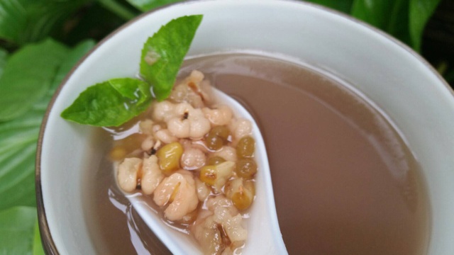【薏米绿豆汤】祛湿清热