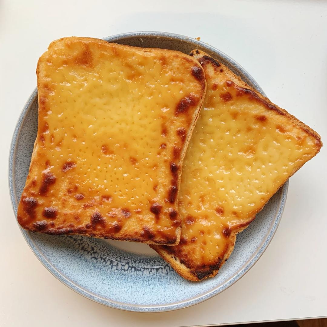 零失败快手岩烧乳酪(熔岩吐司)十分钟网红早餐，好吃哭