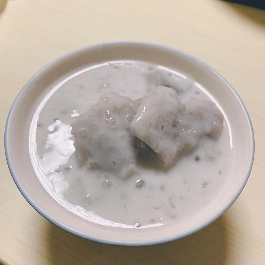 椰香香芋西米露