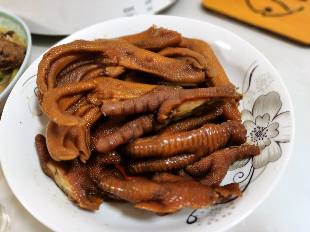 爆好吃的泡爪