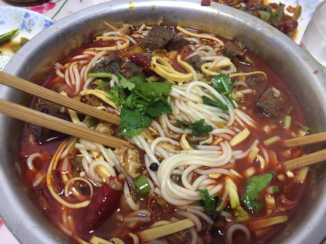 麻辣牛肉米线