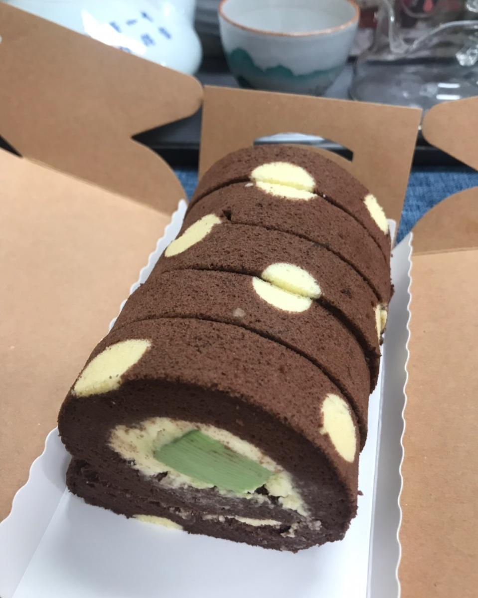 抹茶奶冻可可蛋糕卷