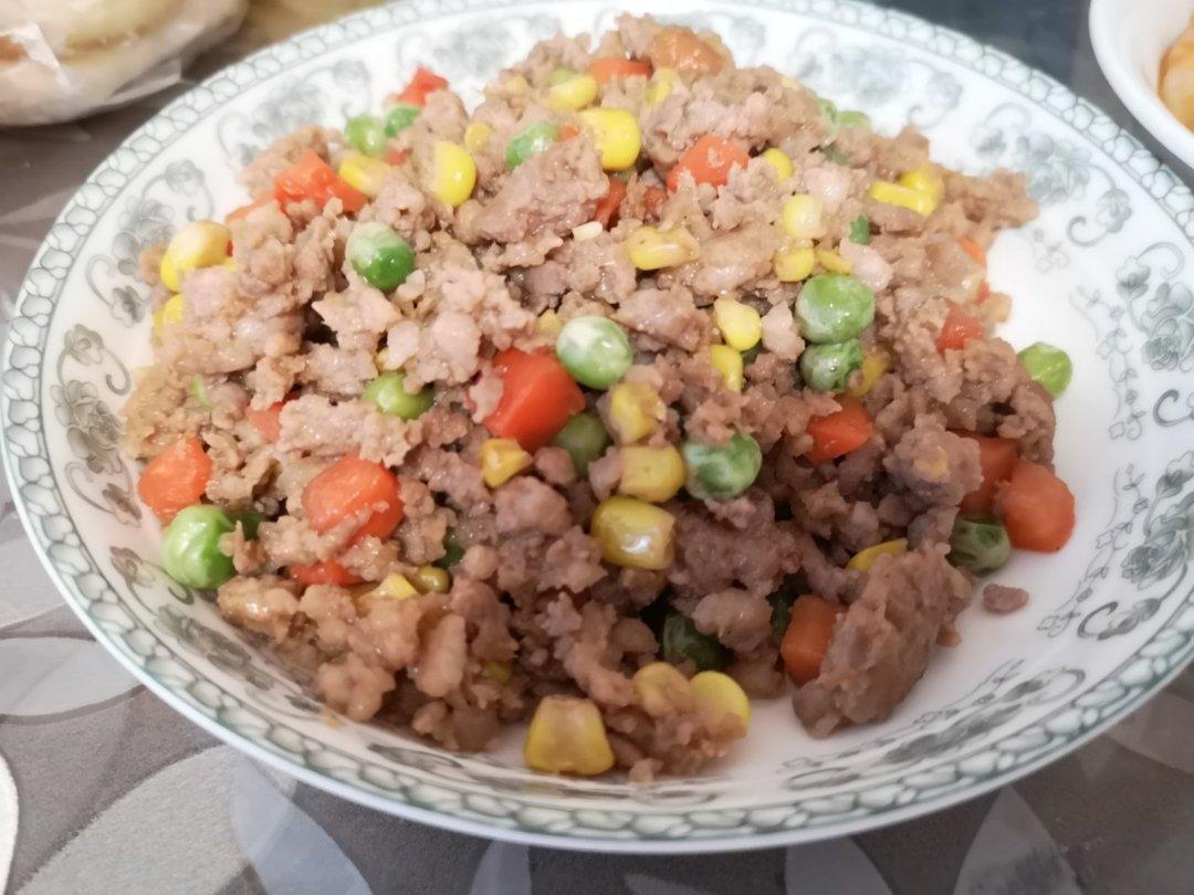 豌豆炒肉末