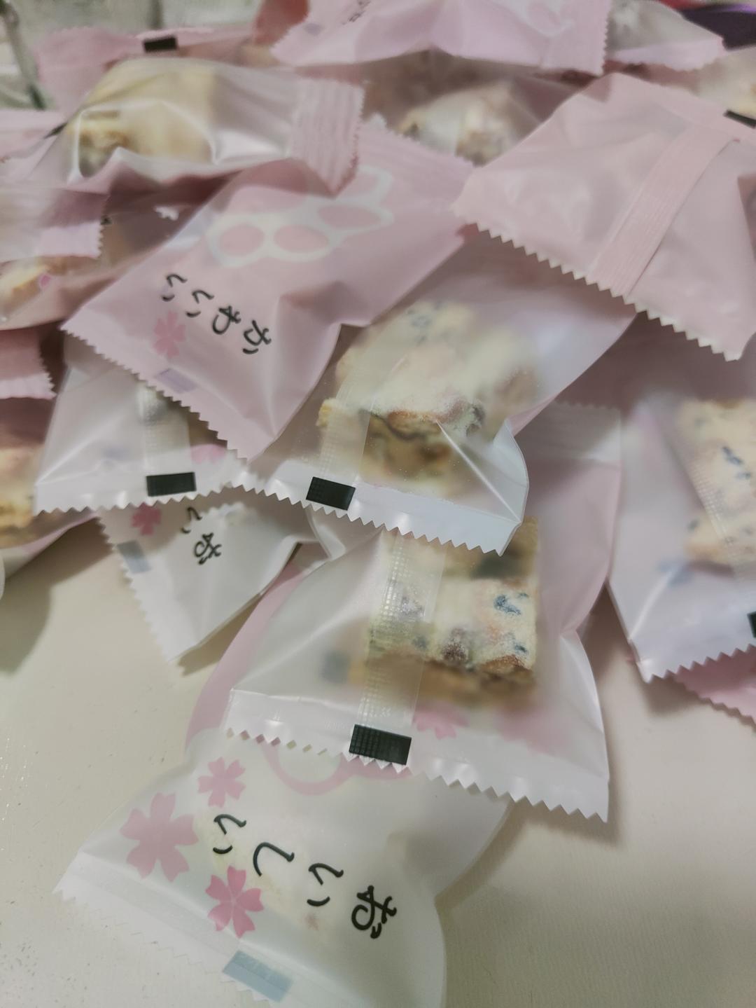 雪花酥（雪花饼，牛轧奶芙，奶酥）