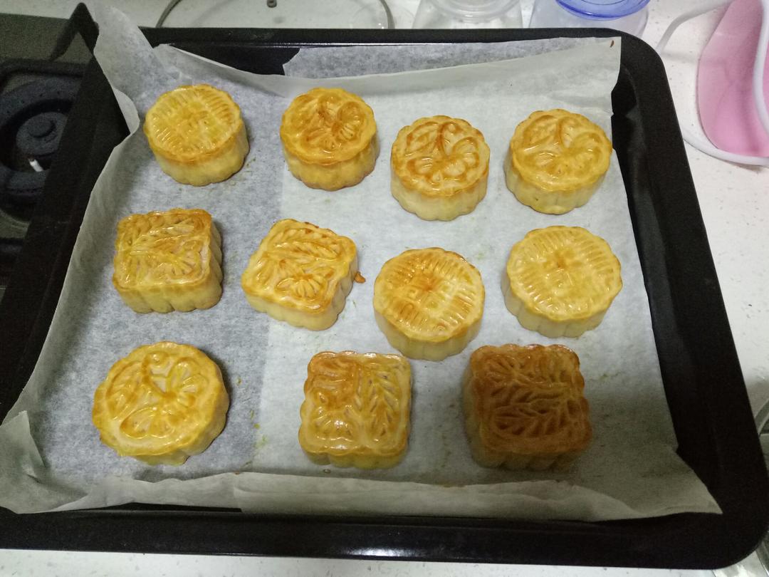 广式月饼——莲蓉蛋黄月饼（63克）