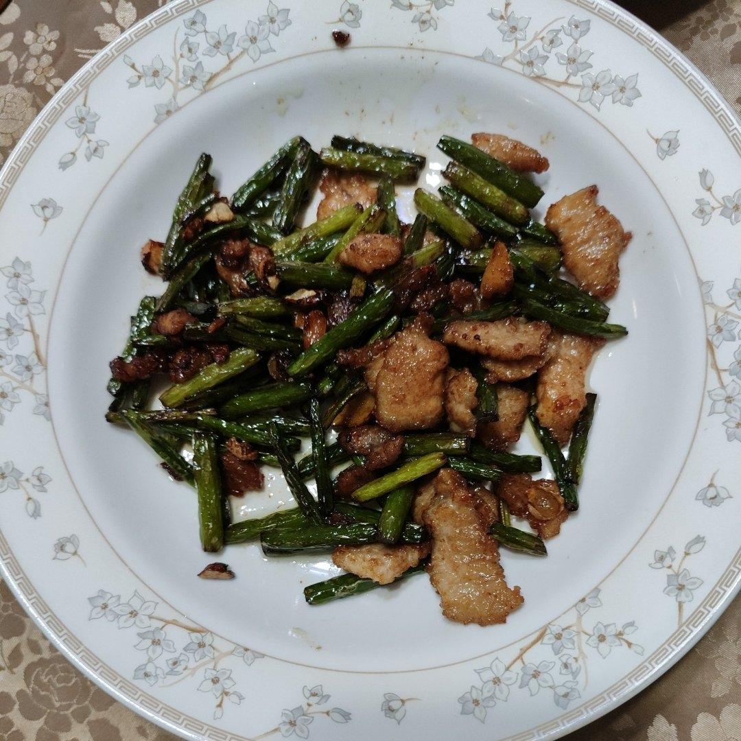 蒜台炒肉
