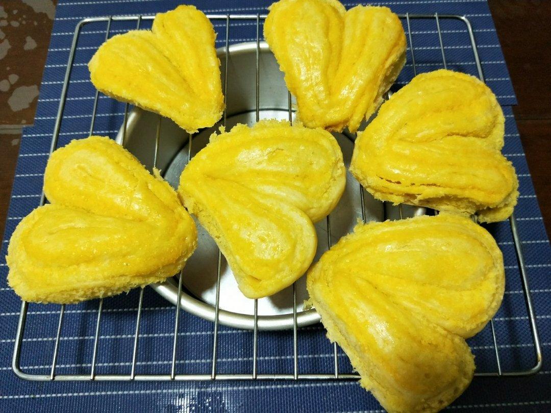 心形椰蓉面包