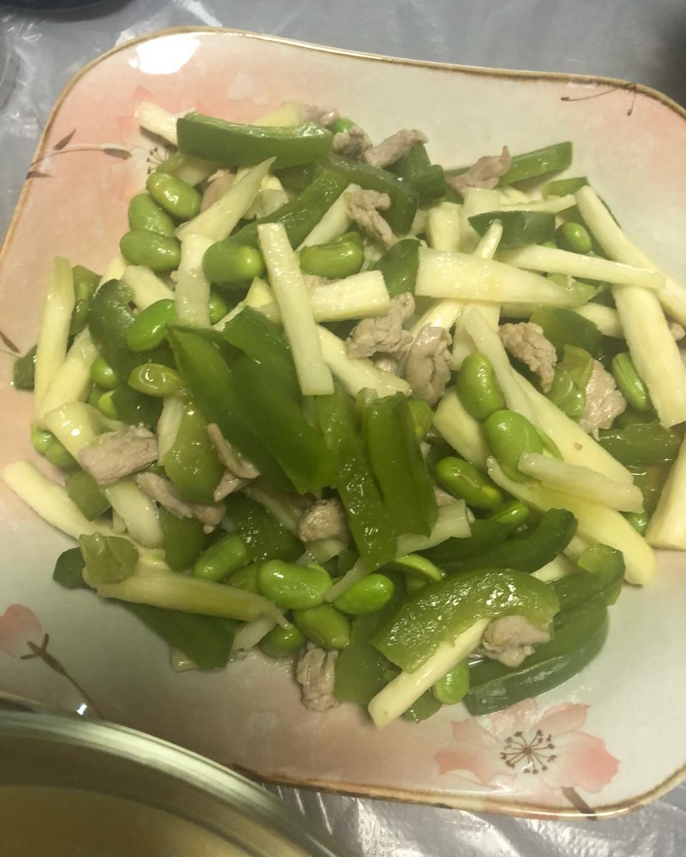 茭白青椒肉丝炒毛豆