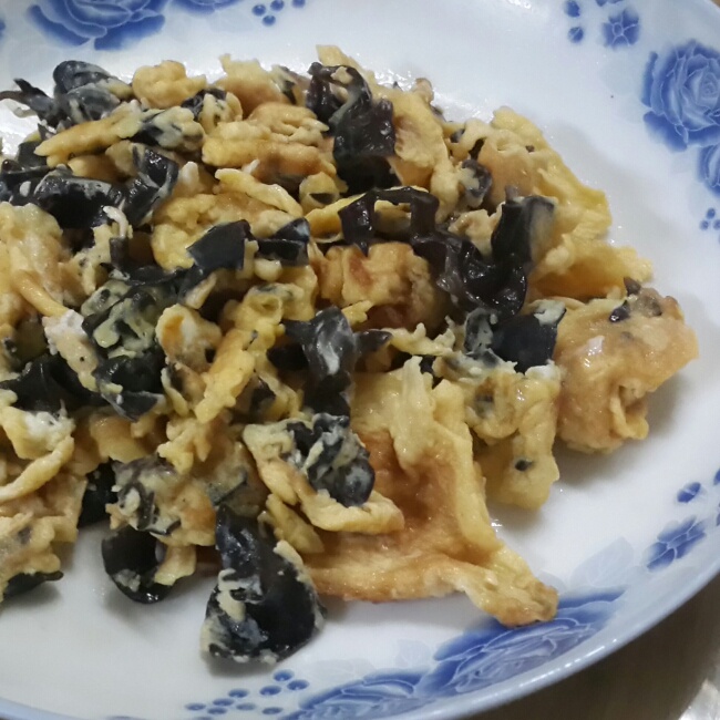 木耳炒蛋