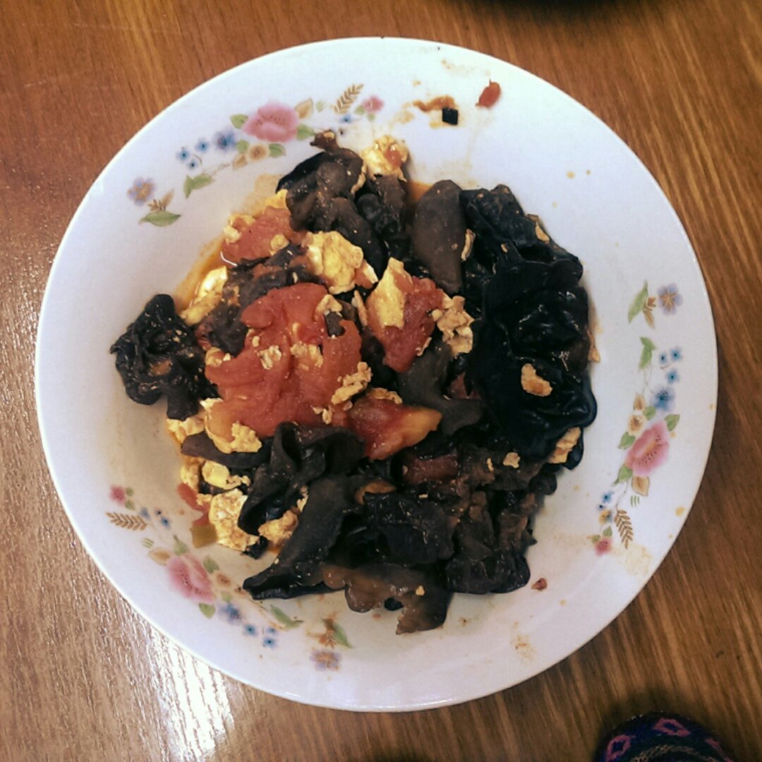 木耳西红柿炒鸡蛋