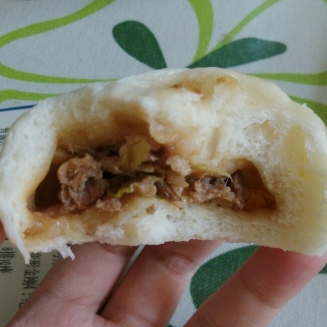 香菇酱肉包