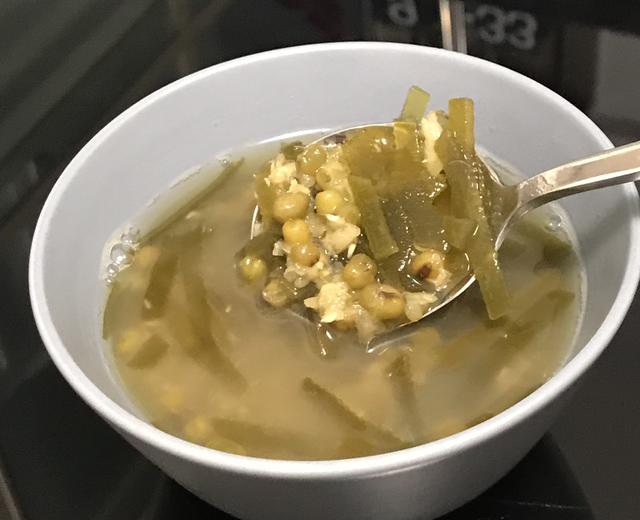 海带丝绿豆汤的做法