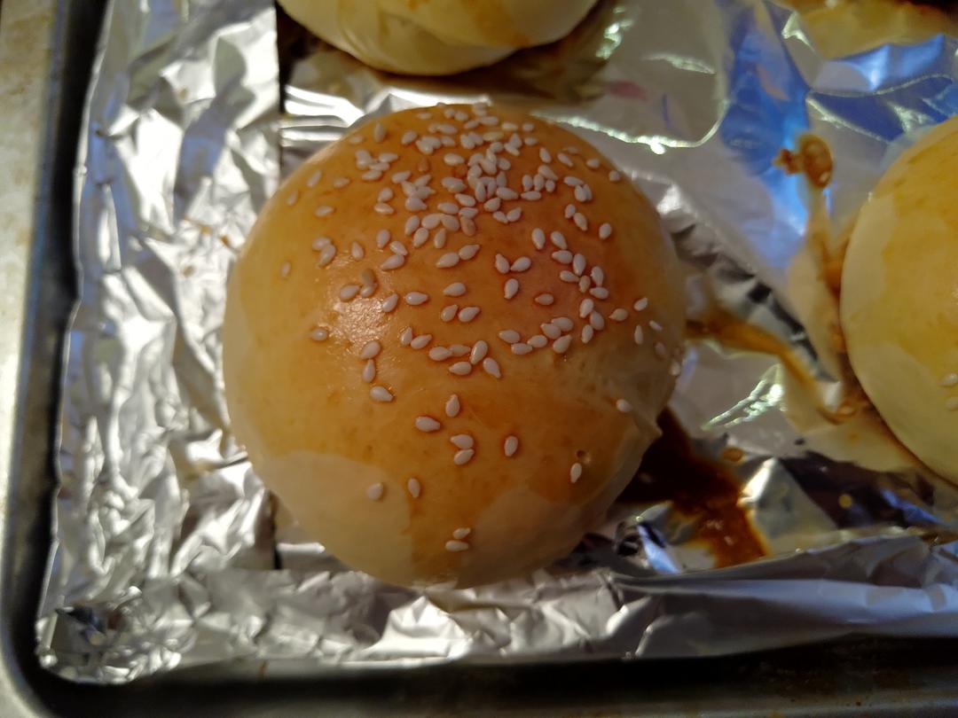 大人小孩都爱不释口的【蜂蜜牛奶小餐包】