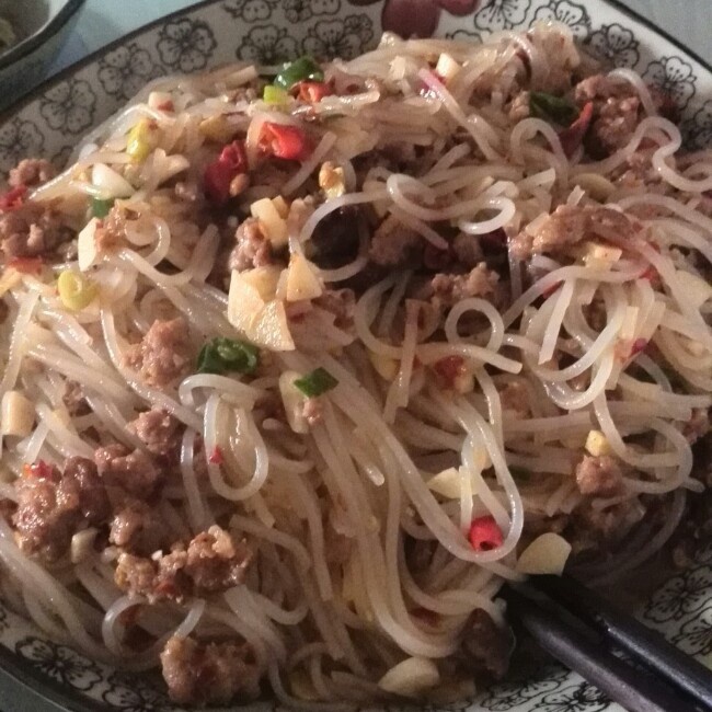 蚂蚁上树（又叫烂肉粉条）