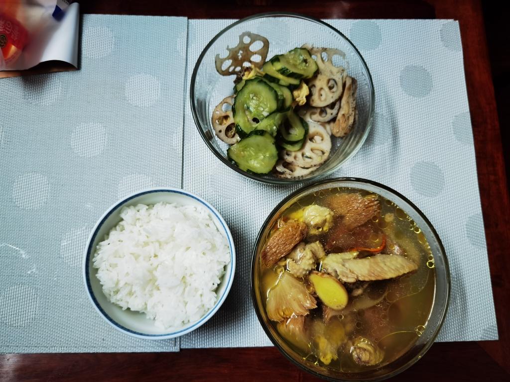 【快手素菜】清炒藕片与黄瓜的做法