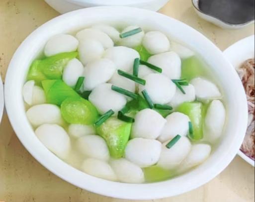 减脂餐——丝瓜鱼丸汤