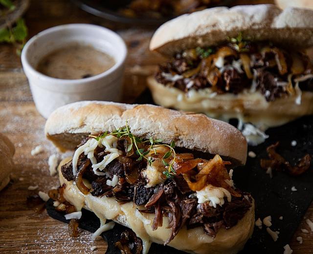 KL 法式焦糖洋葱牛肉三明治「Sandwich」的做法